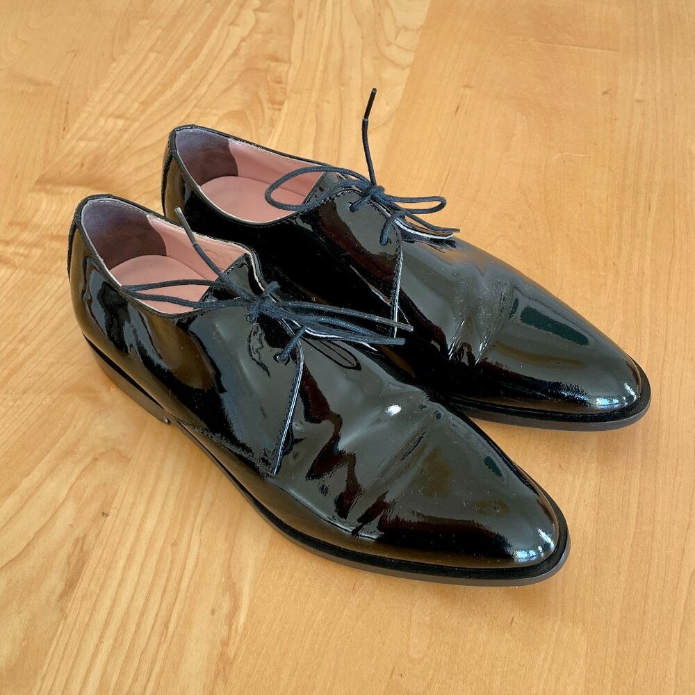 Everlane Black Patent Leather Oxfords